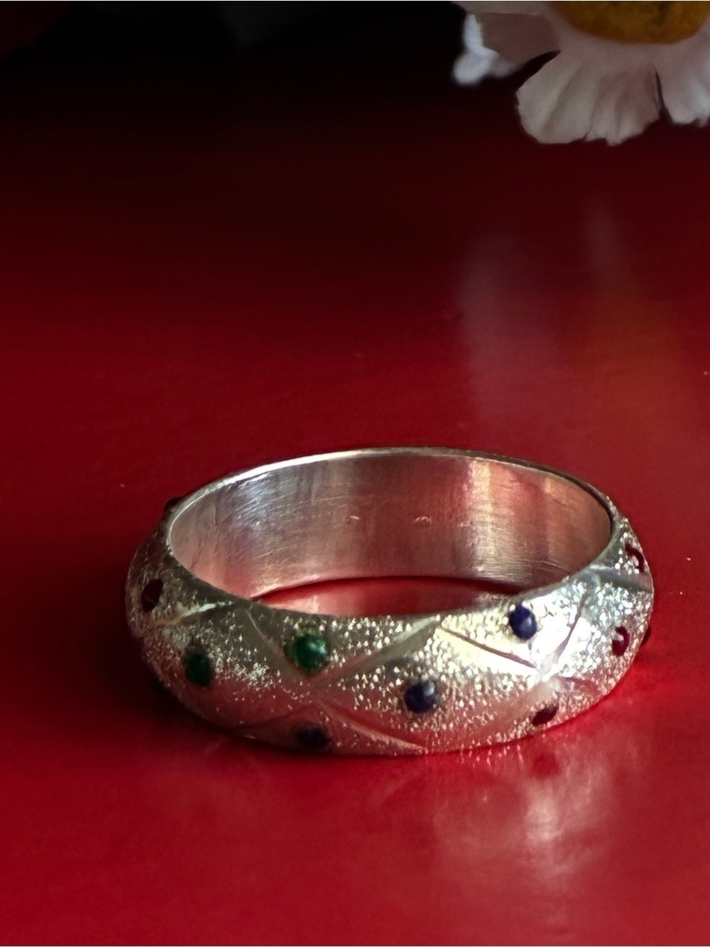 925 Silver Textured Band Ring with Blue and Green Stone Accents - Picture 8 of 9